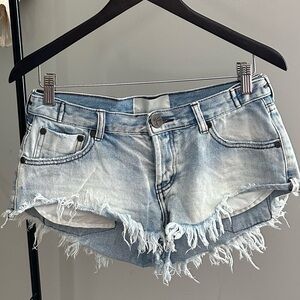 One Teaspoon || Jean Shorts || Size 25